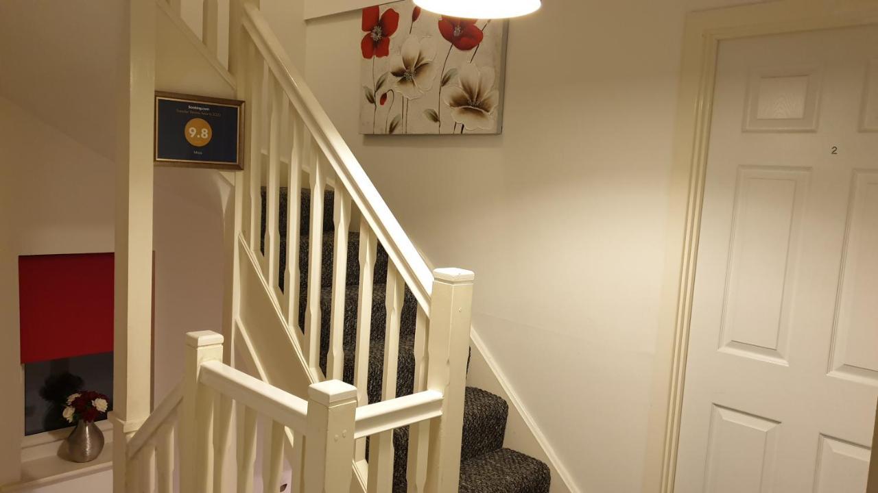 M&B Haven - Sittingbourne Apartment Bagian luar foto
