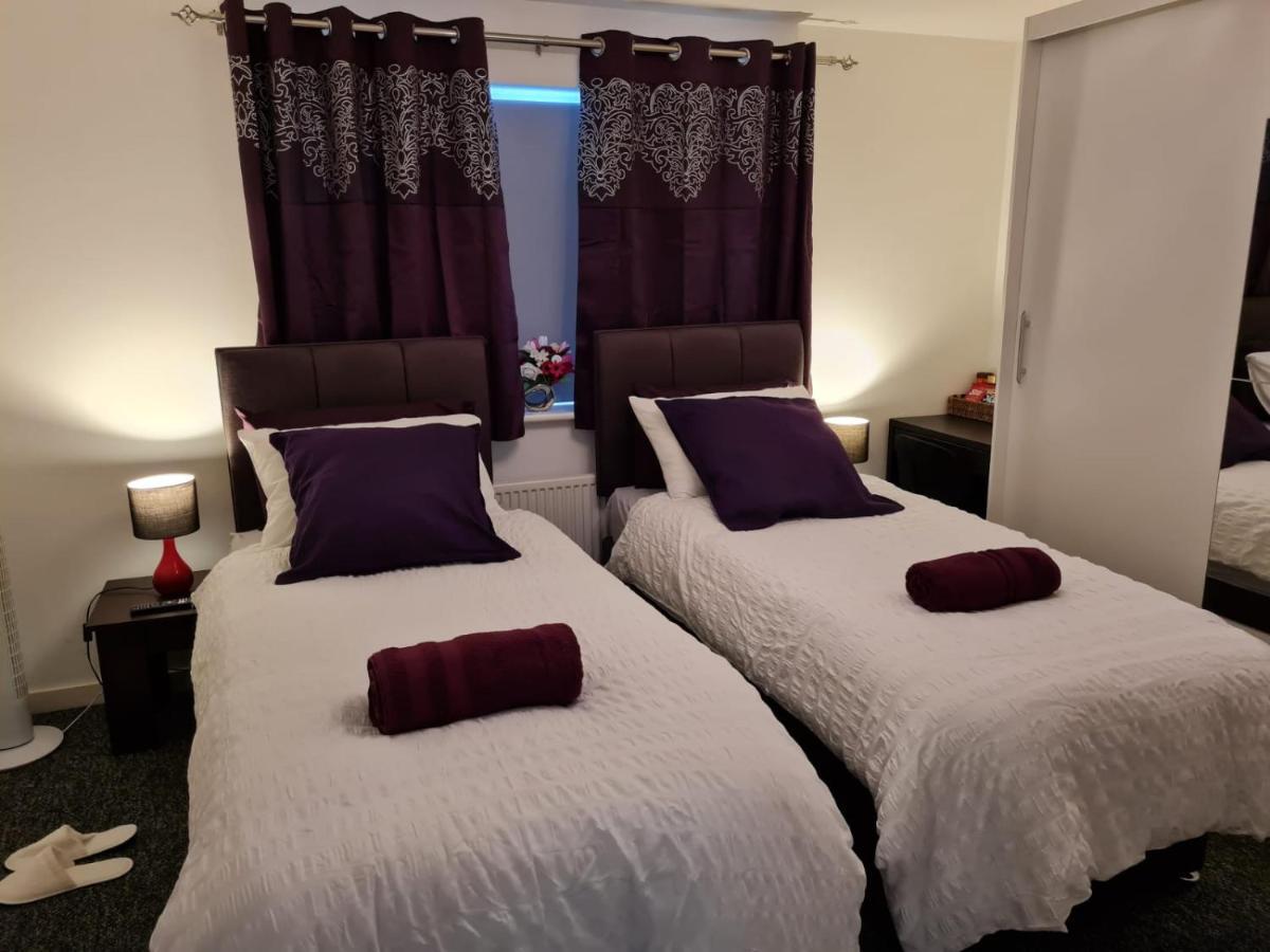 M&B Haven - Sittingbourne Apartment Bagian luar foto