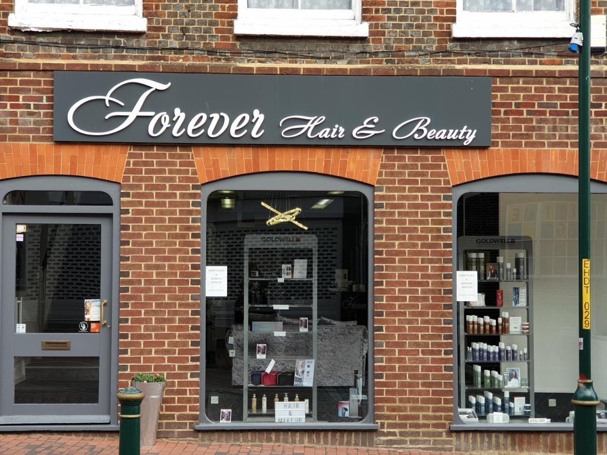 M&B Haven - Sittingbourne Apartment Bagian luar foto